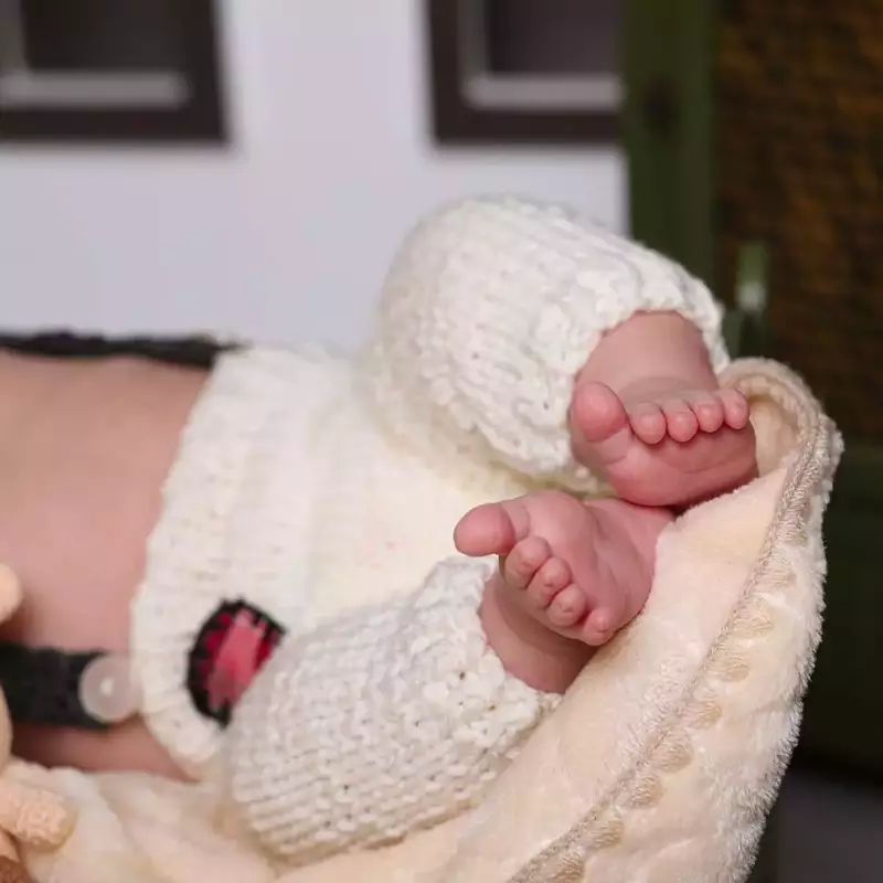 نمونه کار عکاسی نوزاد توسط صفری که در تاریخ 1404-08-05 ** دوشنبه  **  ساعت 04:27PM بارگذاری شده است.