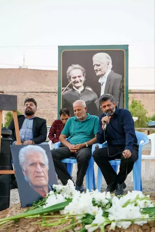 نمونه کار عکاسی همایش و رویداد توسط پریدار که در تاریخ 1404-08-11 ** یک‌شنبه  **  ساعت 08:24AM بارگذاری شده است.