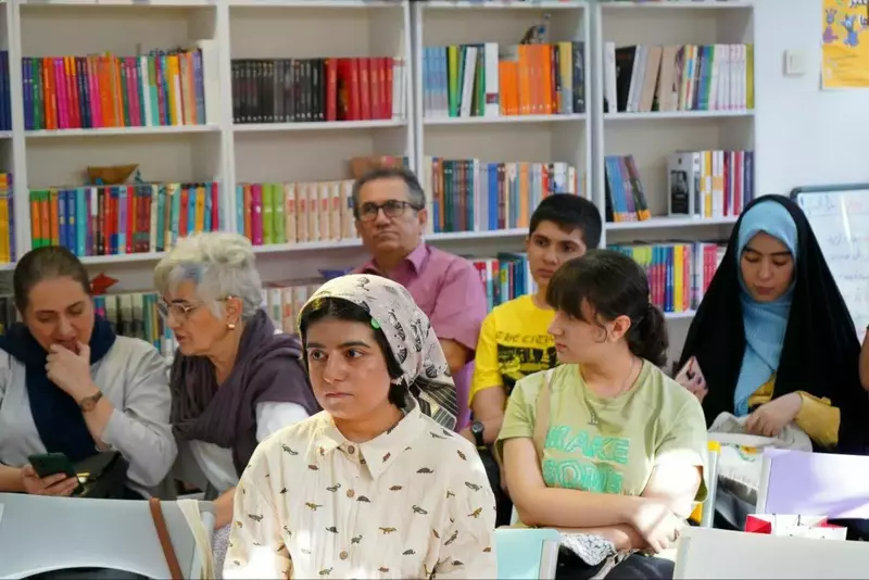 نمونه کار عکاسی همایش و رویداد توسط پریدار که در تاریخ 1404-08-11 ** یک‌شنبه  **  ساعت 08:24AM بارگذاری شده است.