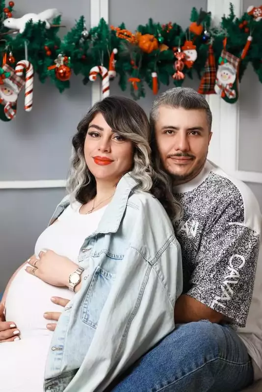 نمونه کار عکاسی بارداری توسط صفری که در تاریخ 1404-08-17 ** شنبه  **  ساعت 08:36PM بارگذاری شده است.