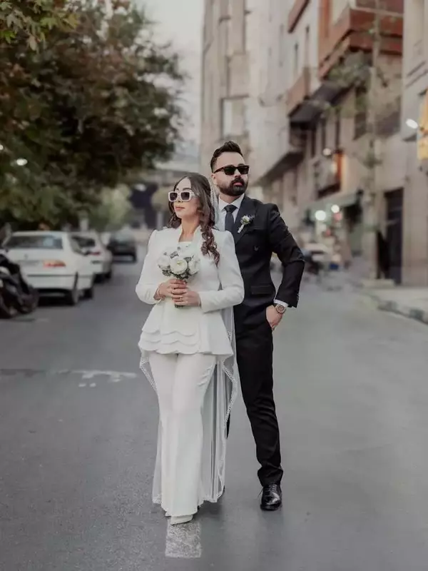 نمونه کار عکاسی عقد، عروسی و فرمالیته توسط حق پرست که در تاریخ 1404-08-20 ** سه‌شنبه  **  ساعت 07:27PM بارگذاری شده است.