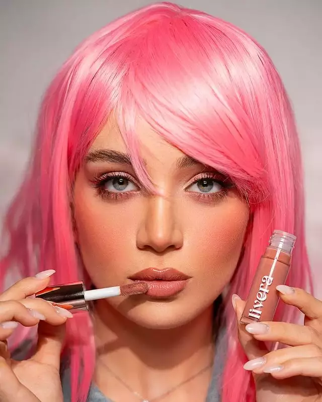 نمونه کار عکاسی چهره - پروفایل توسط موحد که در تاریخ 1404-09-02 ** یک‌شنبه  **  ساعت 06:59PM بارگذاری شده است.