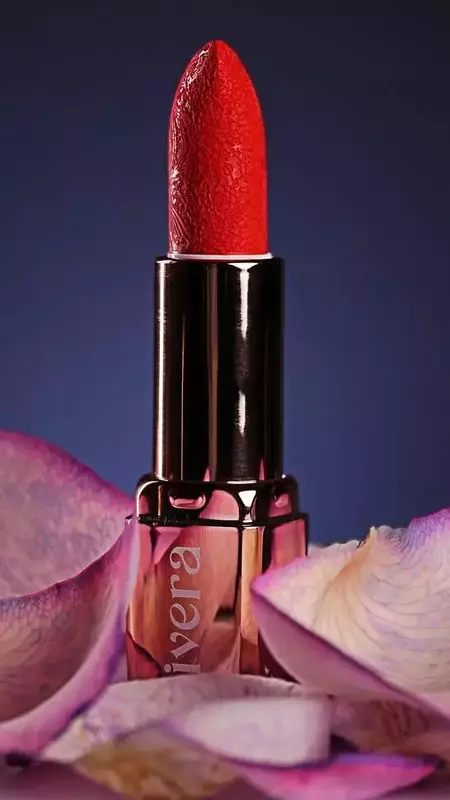 نمونه کار عکاسی تبلیغاتی چیدمان توسط موحد که در تاریخ 1404-09-02 ** یک‌شنبه  **  ساعت 07:48PM بارگذاری شده است.