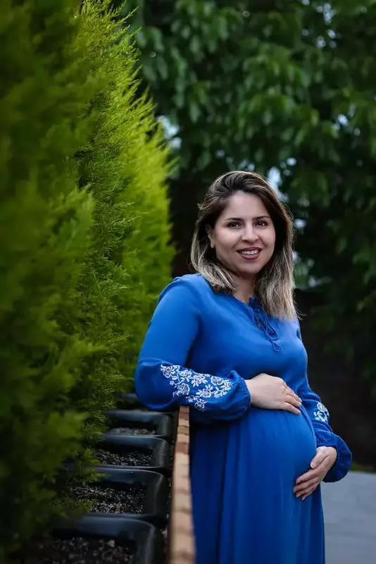 عکاسی بارداری از مهرو باقری