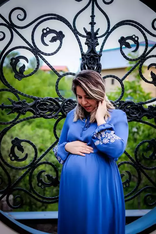 عکاسی بارداری از مهرو باقری