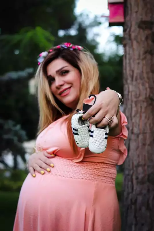 عکاسی بارداری از مهرو باقری