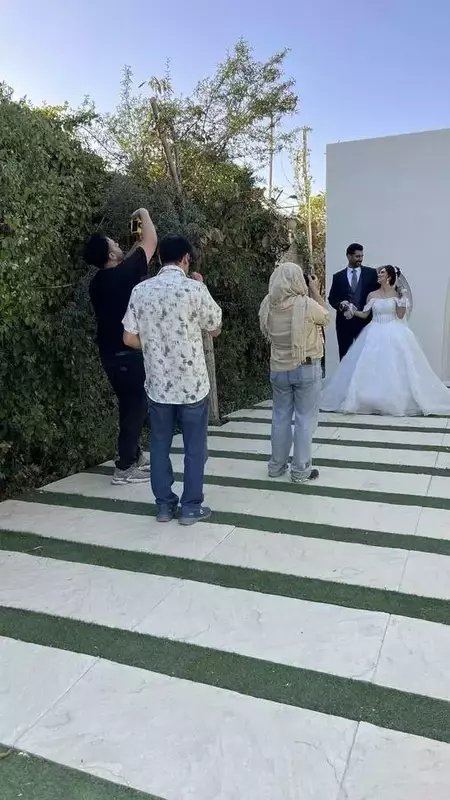 آفیش همکاران آفیش عکاس یا فیلمبردار دوم از امیرحسین صیادی