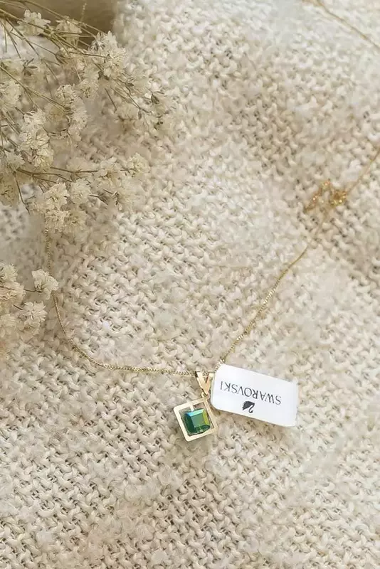 عکاسی تبلیغاتی چیدمان از پگاه قربانی 