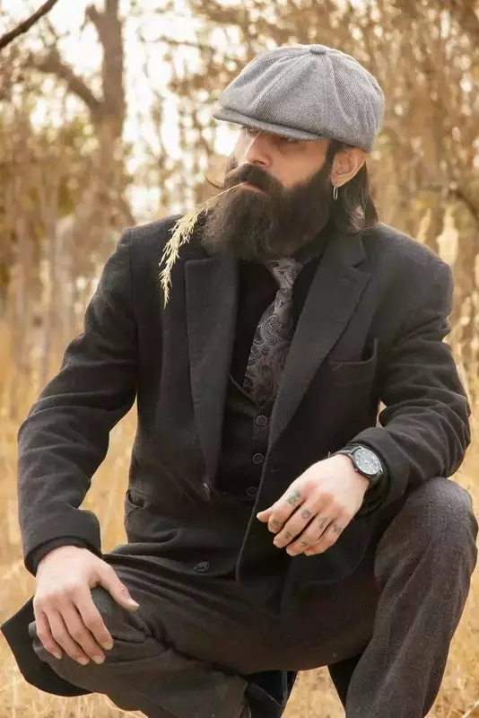 آفیش همکاران آفیش دستیار از امید صنوبری