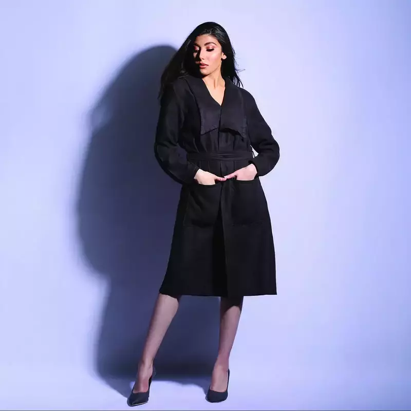 روتوش عکس از ناهید وطن خواه