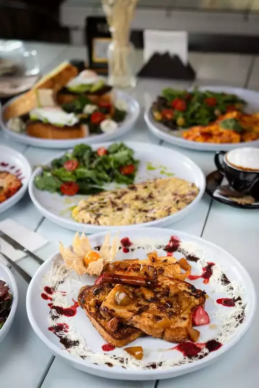 نمونه کار عکاسی مهرو باقری