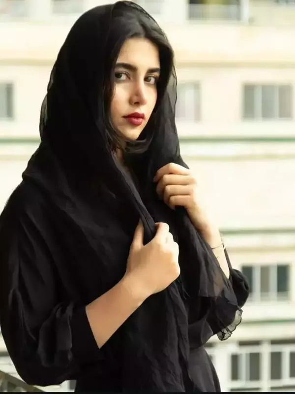 نمونه کار از داود کشاورز