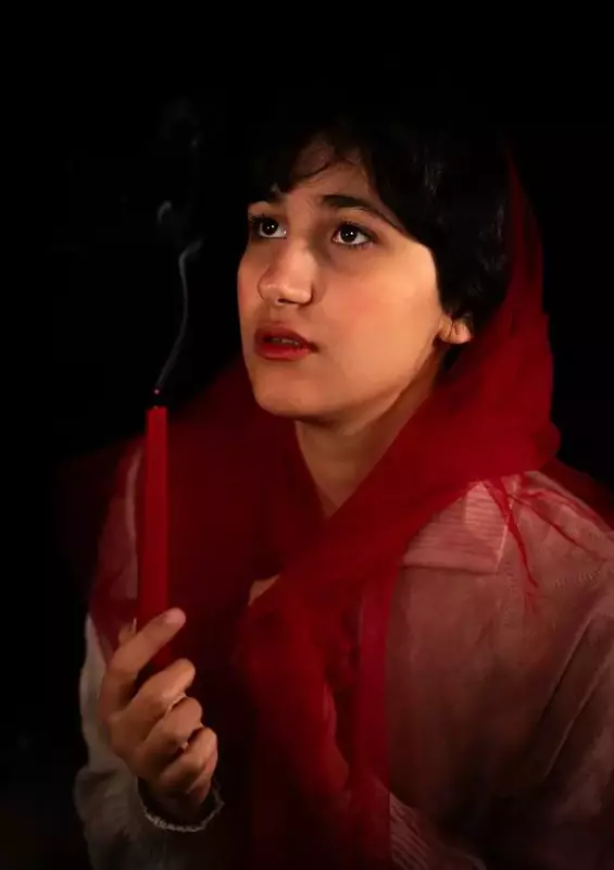 عکاسی چهره - پروفایل از مائده  نوروزی 