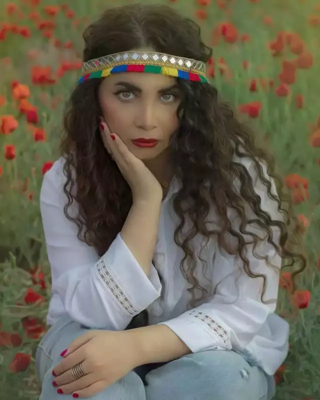 روتوش عکس از هدیه قاسمی