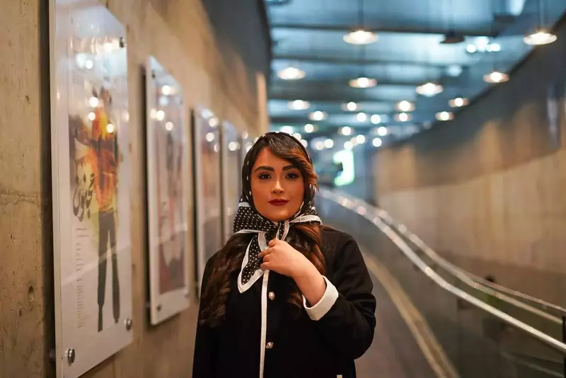 آفیش همکاران آفیش عکاس یا فیلمبردار دوم از مائده  نوروزی 