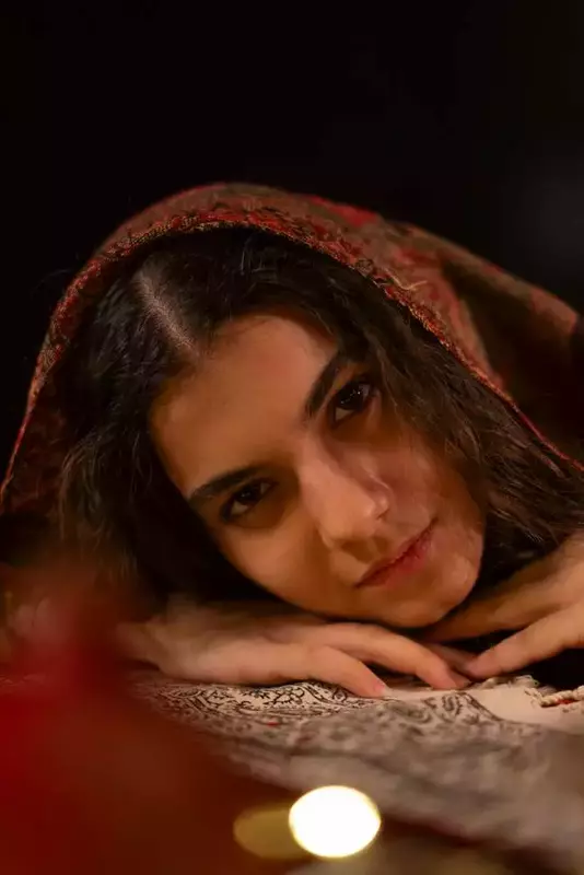 آفیش همکاران آفیش عکاس یا فیلمبردار دوم از مائده  نوروزی 