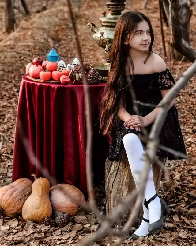 روتوش عکس از محدثه دالائی