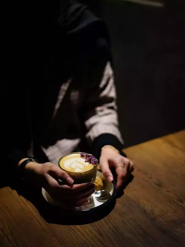 نمونه کار از فاطمه یزدانیار