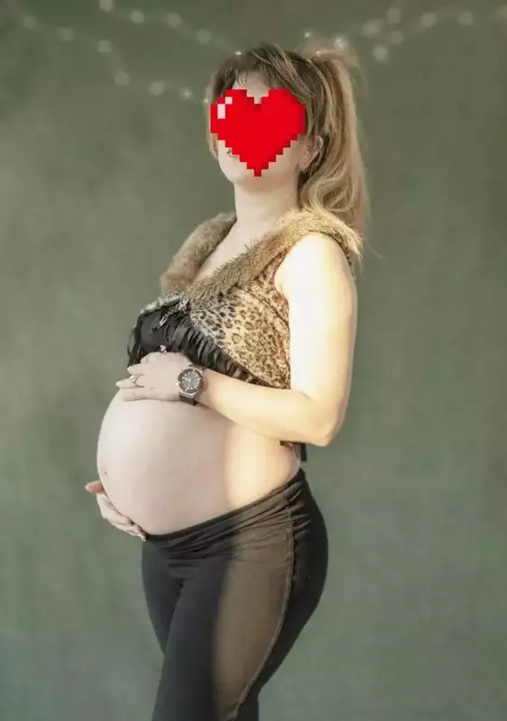 عکاسی بارداری از سمیه کوهستانی