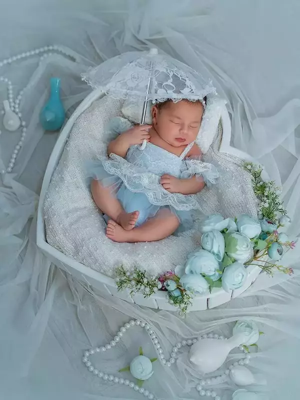 عکاسی نوزاد از فرزانه  میرشفیعی