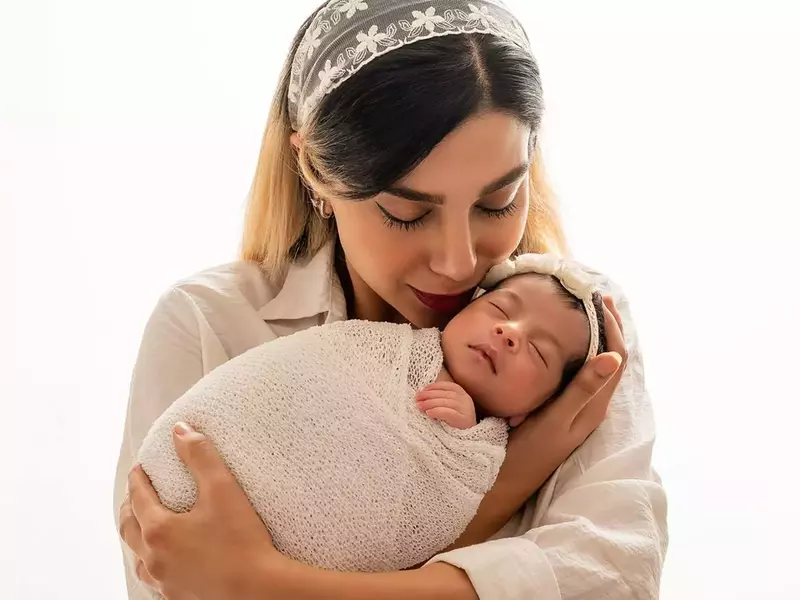 عکاسی نوزاد از فرزانه  میرشفیعی