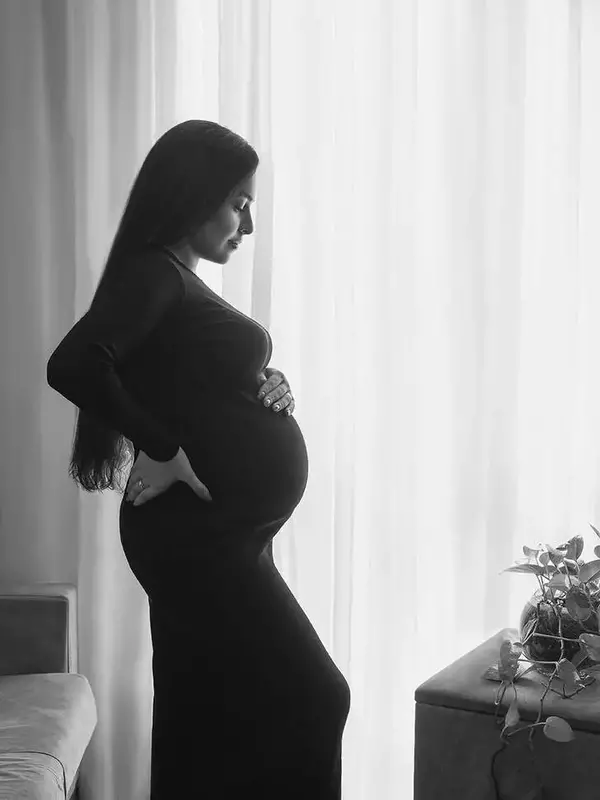 عکاسی بارداری از فرزانه  میرشفیعی