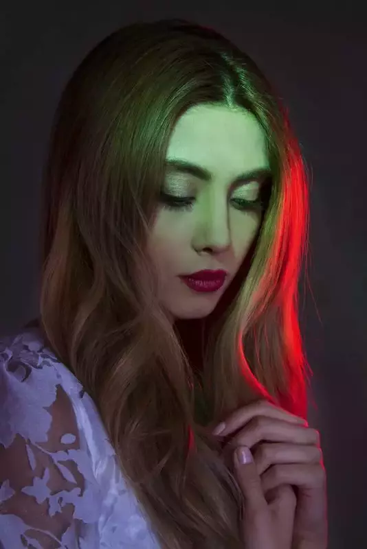 عکاسی چهره - پروفایل از افسانه مرادی