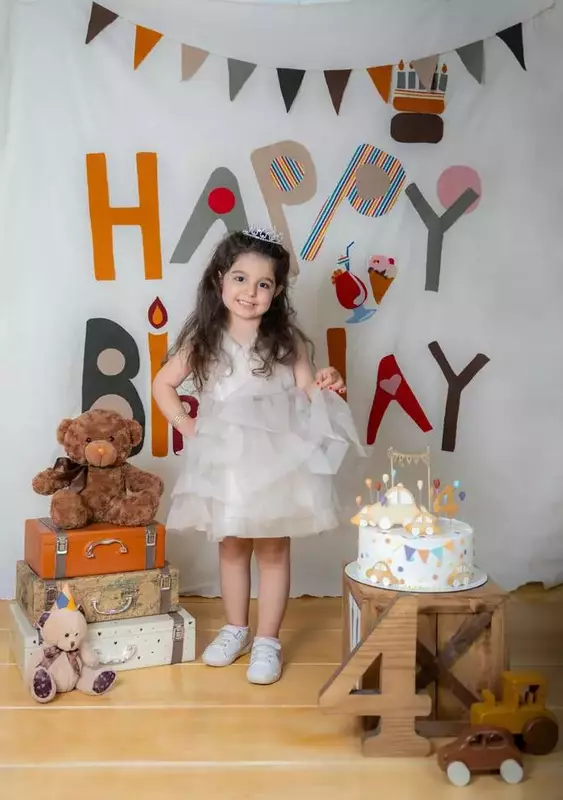 نمونه کار از سارا حق پرست