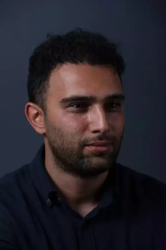 نمونه کار از امیرمهدی واله