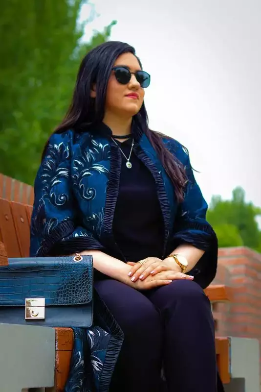 عکاسی چهره - پروفایل از مهرو باقری