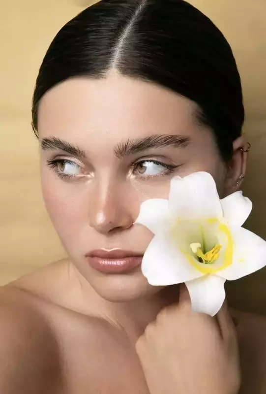 نمونه کار از مبینا دهقان