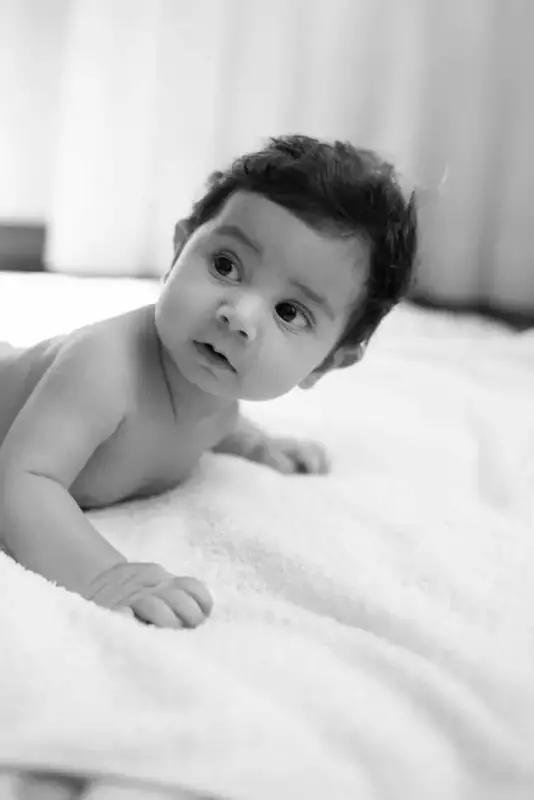 عکاسی نوزاد از آتنا عیوضی