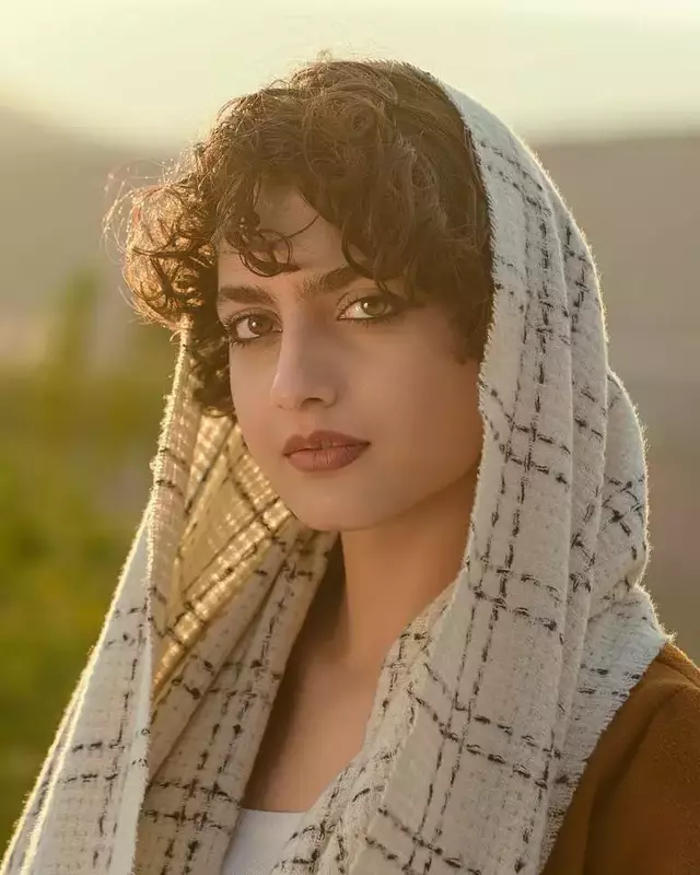 عکاسی چهره - پروفایل از حسین خادمی