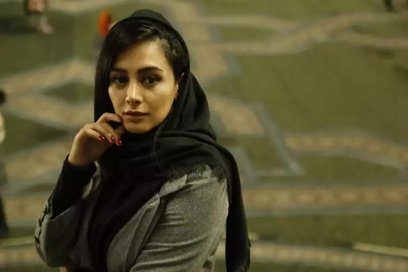عکاسی پرتره سازمانی از محسن  اسدالهی