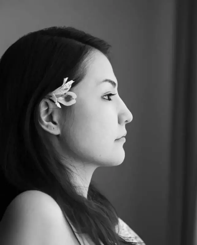 عکاسی چهره - پروفایل از آتنا عیوضی