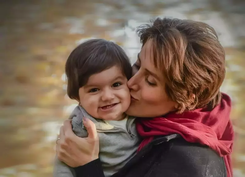 عکاسی کودک از المیرا باطنی