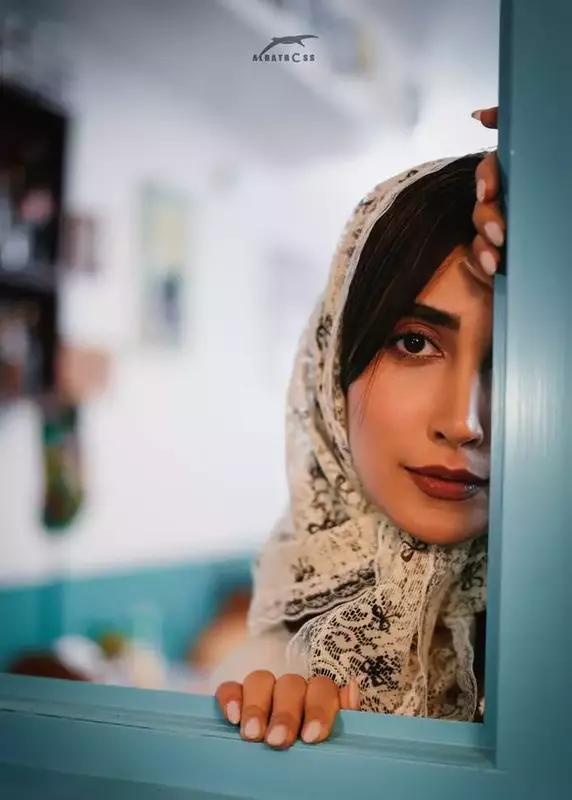 عکاسی چهره - پروفایل از کمند رحیمی