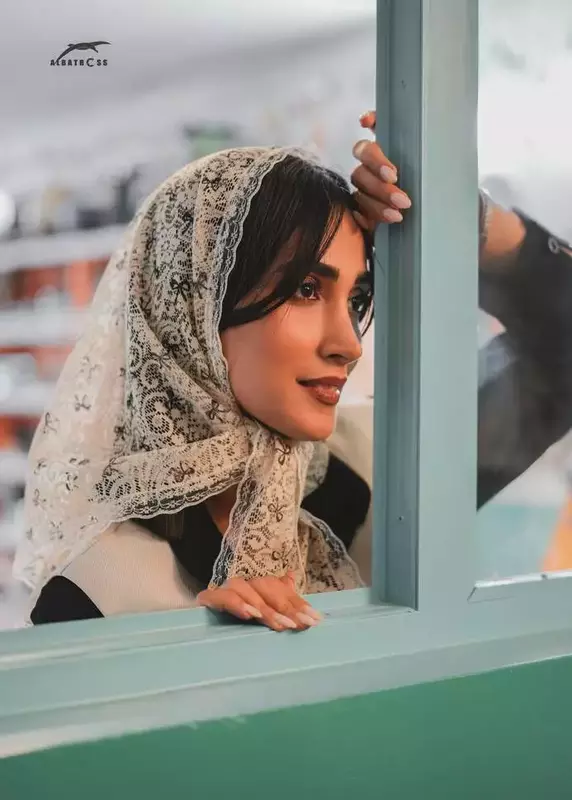عکاسی چهره - پروفایل از کمند رحیمی
