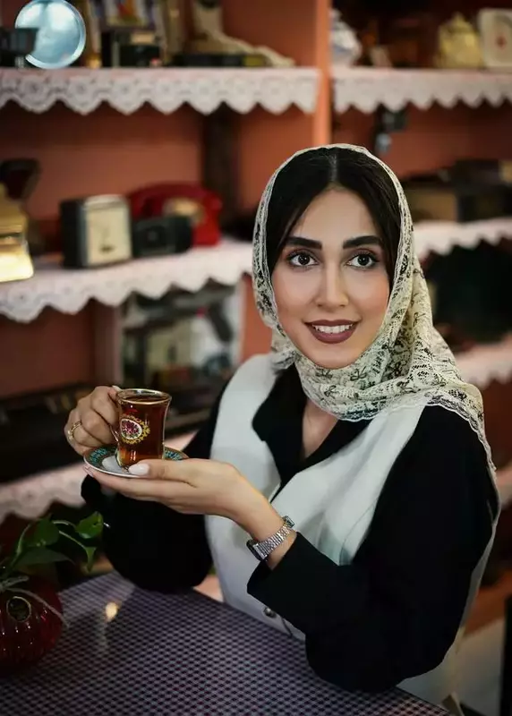 روتوش عکس از کمند رحیمی