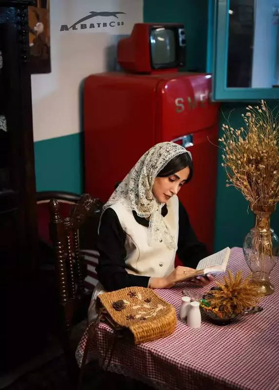 روتوش عکس از کمند رحیمی