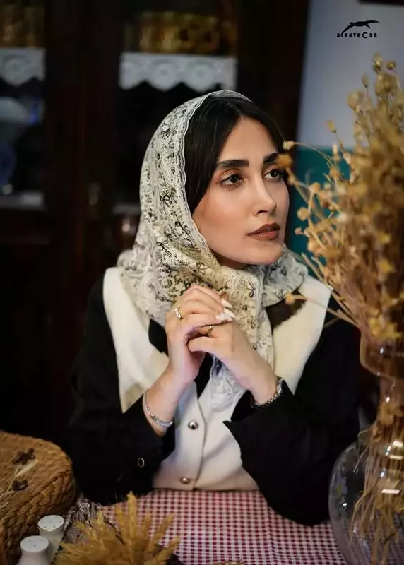 روتوش عکس از کمند رحیمی