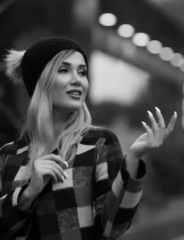 عکاسی چهره - پروفایل از مریم کاتوزیان