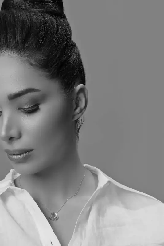روتوش عکس از امیر شهنواز