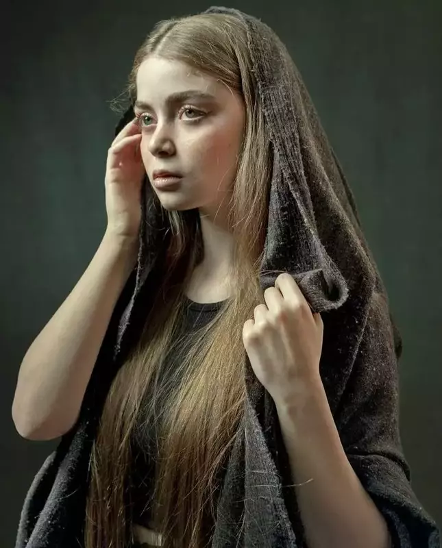 روتوش عکس از سمیه کوهستانی