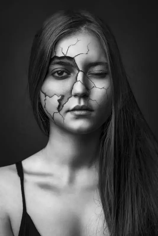 نمونه کار از يحيي بهمئي