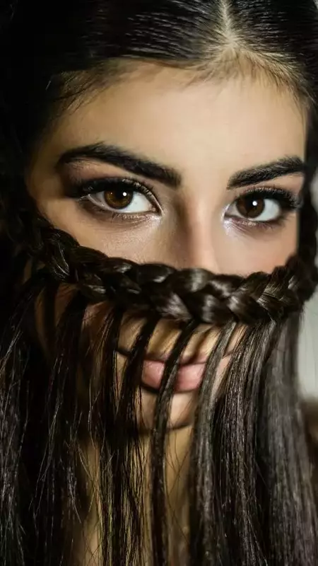 روتوش عکس از کمند رحیمی
