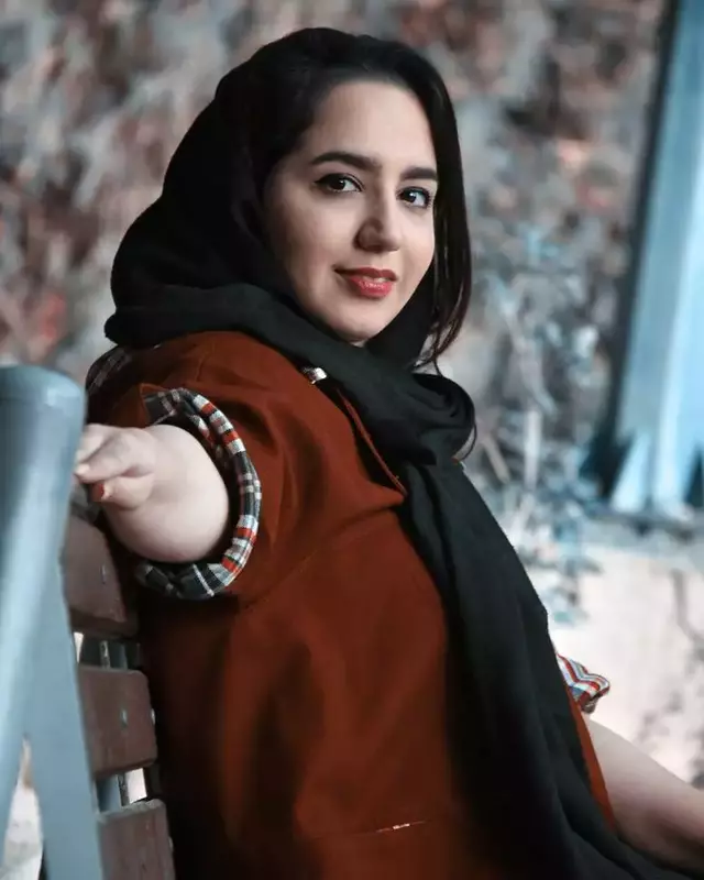 عکاسی چهره - پروفایل از المیرا باطنی