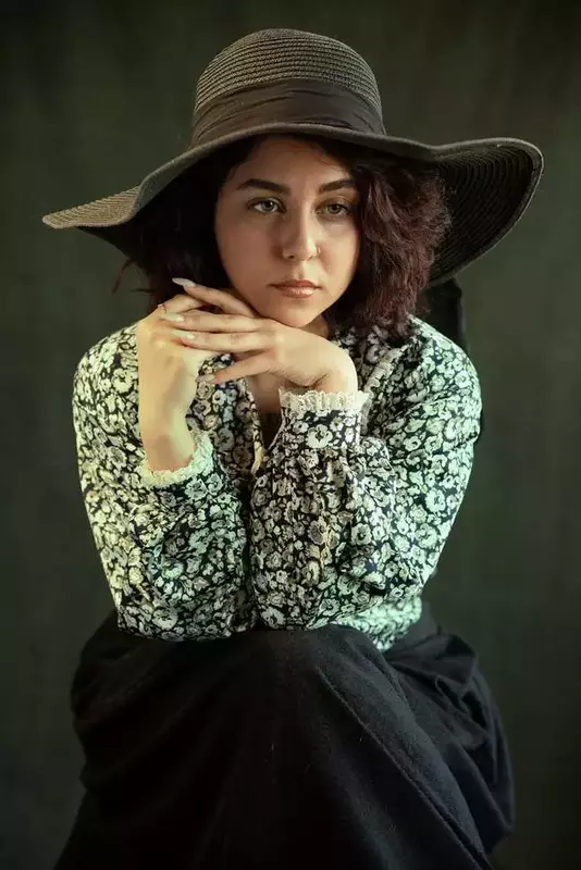 نمونه کار از مژگان اکبری