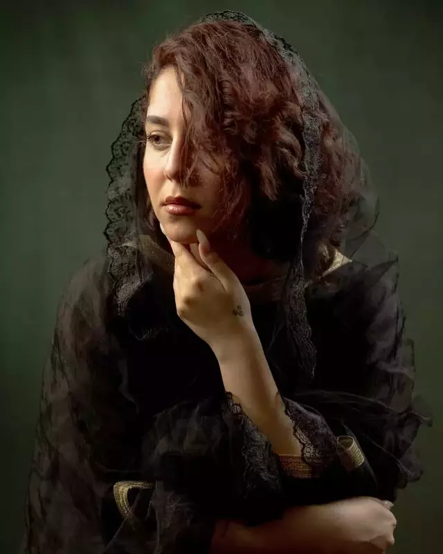 نمونه کار از مژگان اکبری