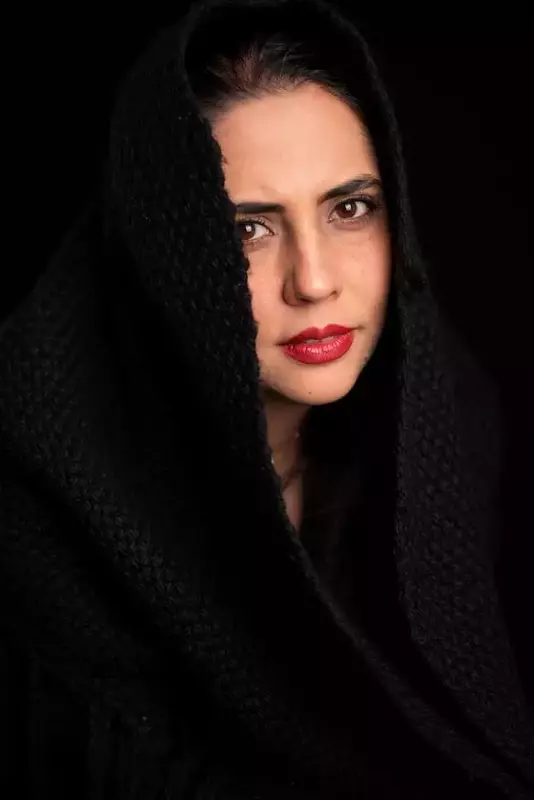 نمونه کار از ناهید نصیری زاده